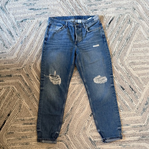 H&M Denim - H&M Boyfriend Jeans Size 4 Distressed